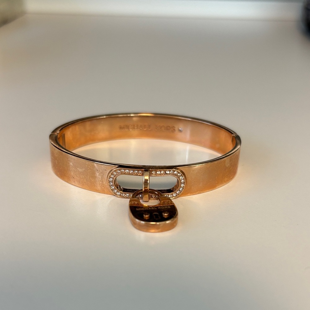 MICHAEL Michael Kors Gold Bracelet with Charm